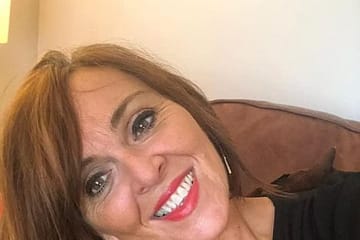 Image of Anne Marie smiling