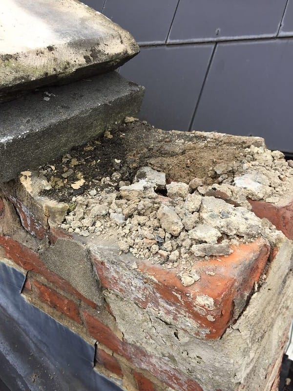 A building in disrepair